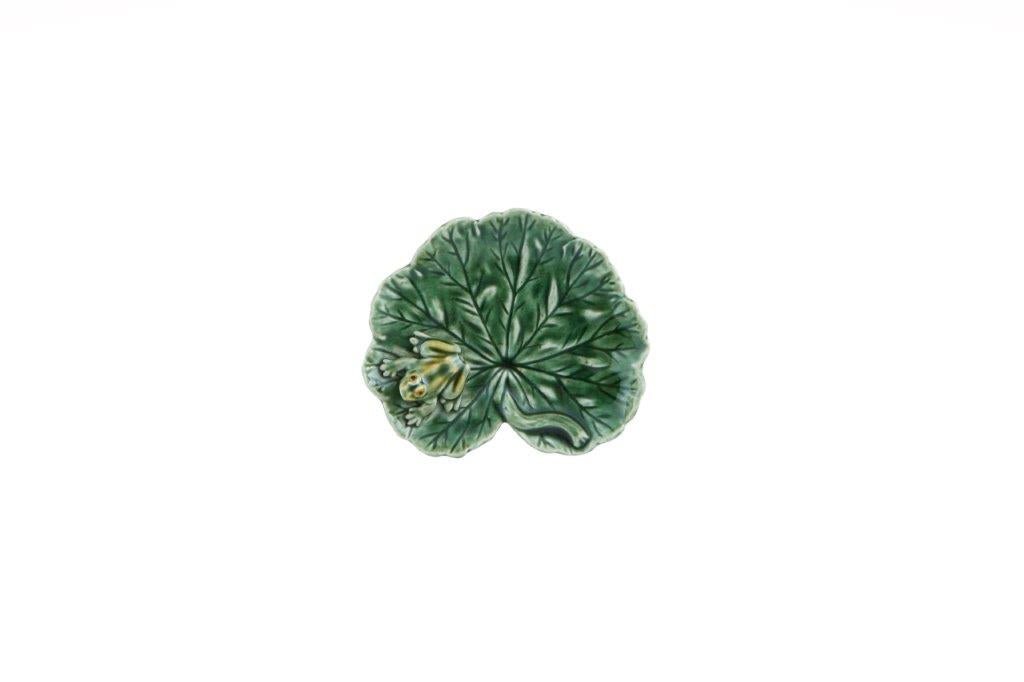 bordallo-pinheiro-countryside-leaves-blatt-mit-frosch